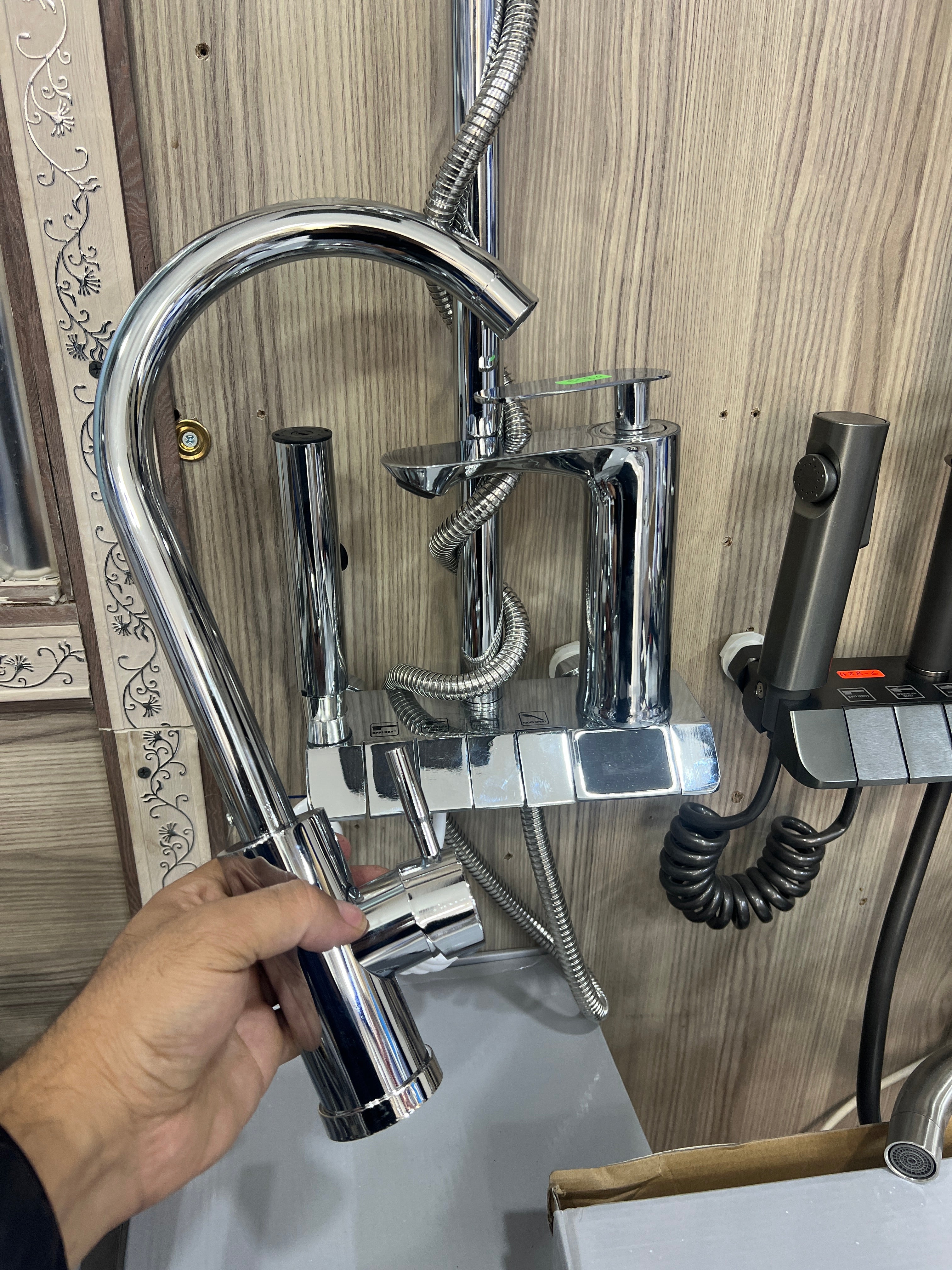 Pack mitigeur + colonne ficheur