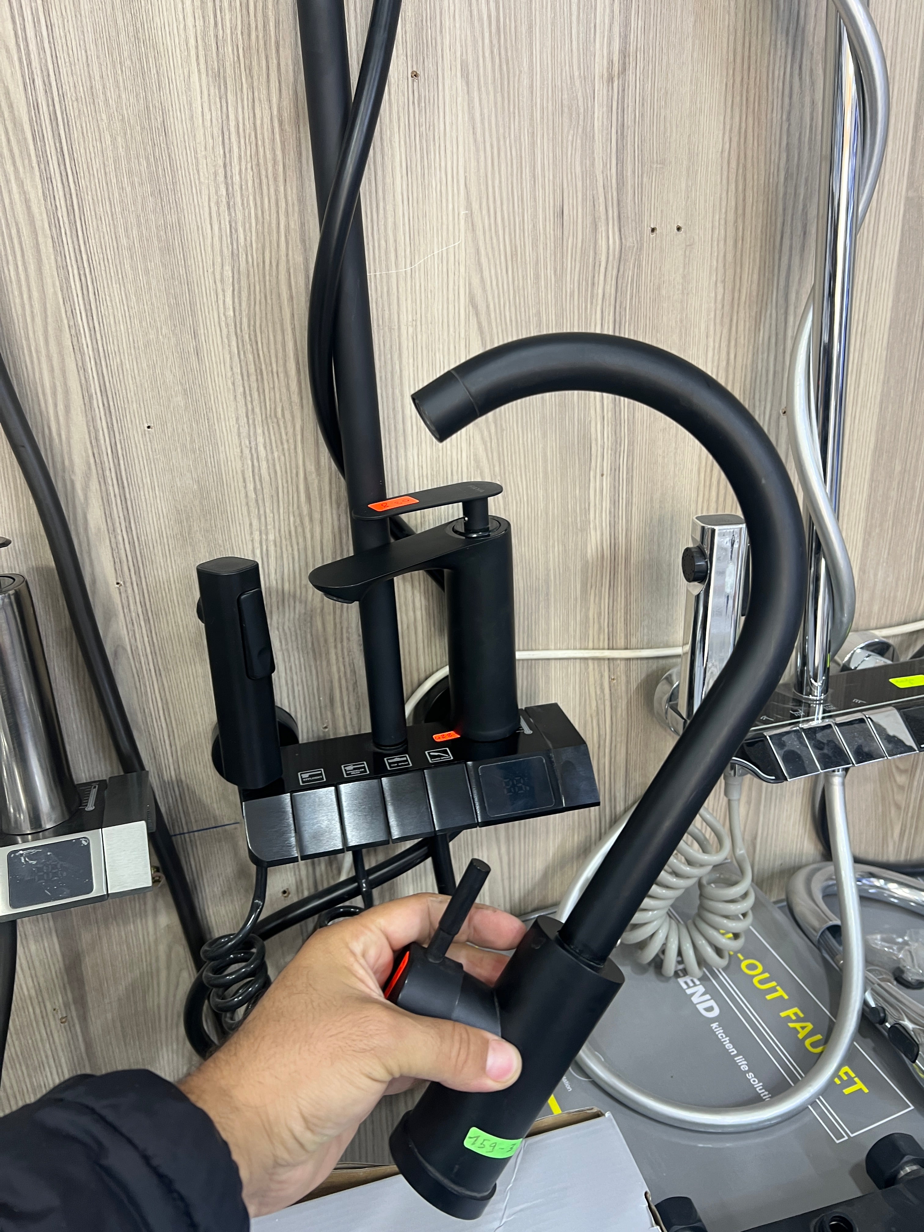 Pack mitigeur + colonne ficheur